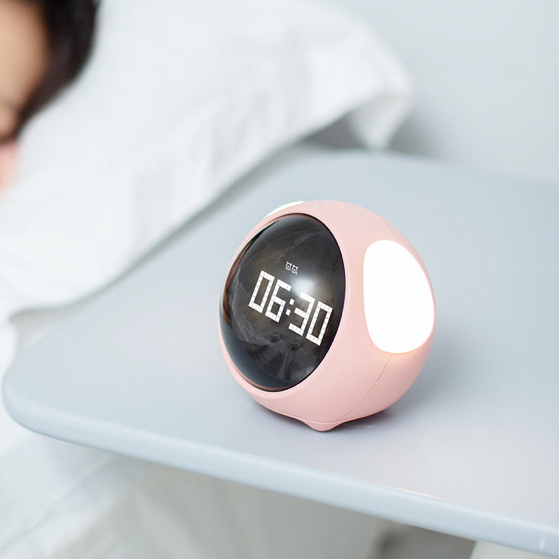 Relógio/despertador digital de mesa com luminária e expressão interativa pixel Rede Canan