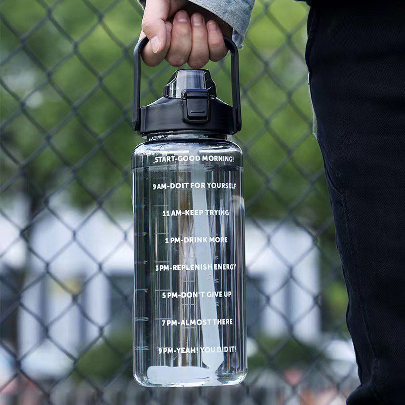 Garrafa de água transparente TikTok à prova de vazamento 2000ml Rede Canan