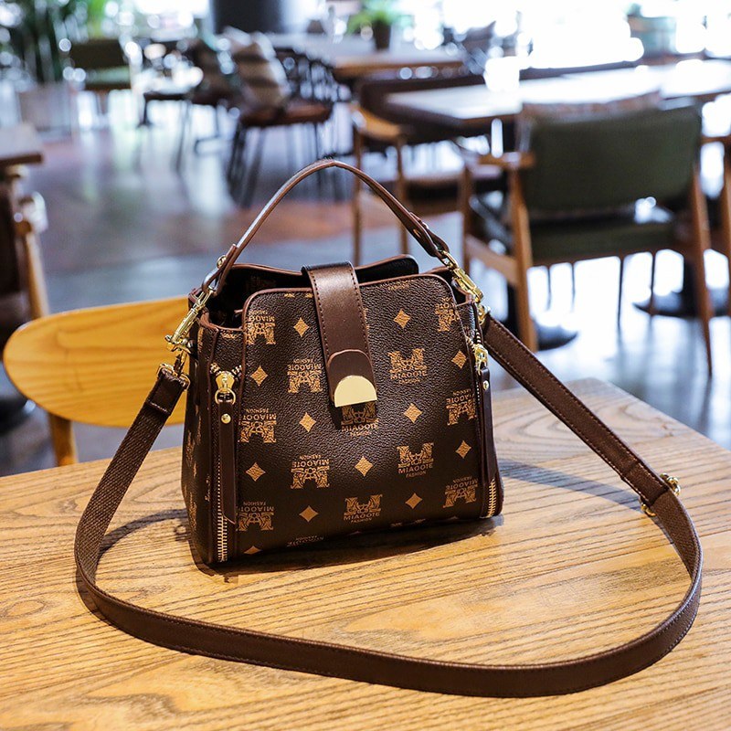 Bolsa feminina coleção luxo (modelo 30) Rede Canan