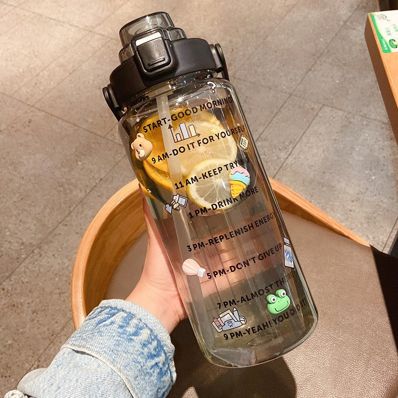 Garrafa de água transparente TikTok com adesivos/figurinhas 3D 2000ml Rede Canan