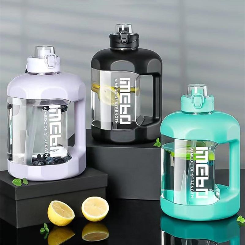 Garrafa de água à prova de vazamento 1800ml/2800ml Rede Canan