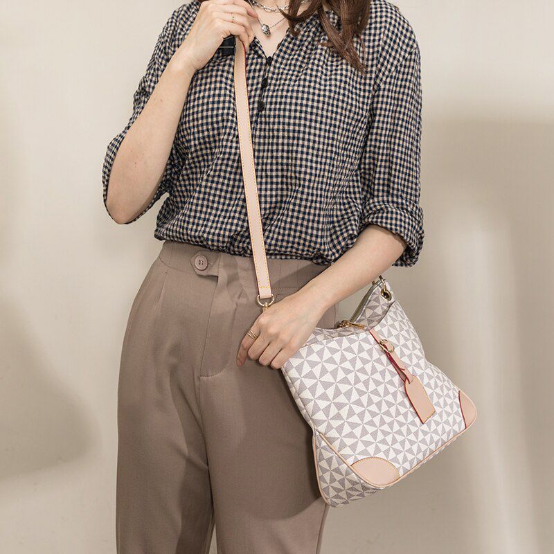 Bolsa feminina coleção luxo (modelo 33) Rede Canan