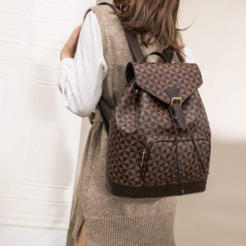 Mochila feminina coleção luxo (modelo 1) Rede Canan