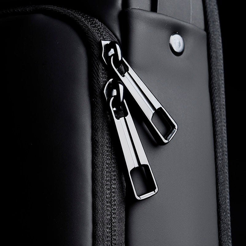 Mochila impermeável com entrada USB para carregamento de bateria de telefone celular e bloqueio/trava antifurto Rede Canan