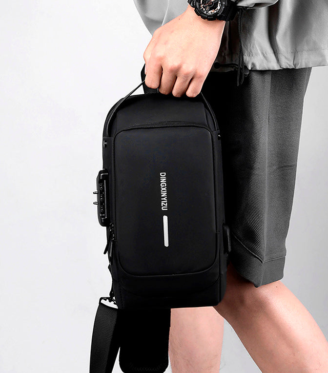Mochila impermeável com entrada USB para carregamento de bateria de telefone celular e bloqueio/trava antifurto Rede Canan