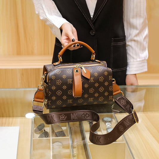 Bolsa feminina coleção requinte (modelo 3) Rede Canan