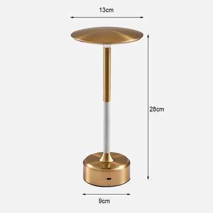 Luminária sofisticada “poste” com carregamento USB Rede Canan