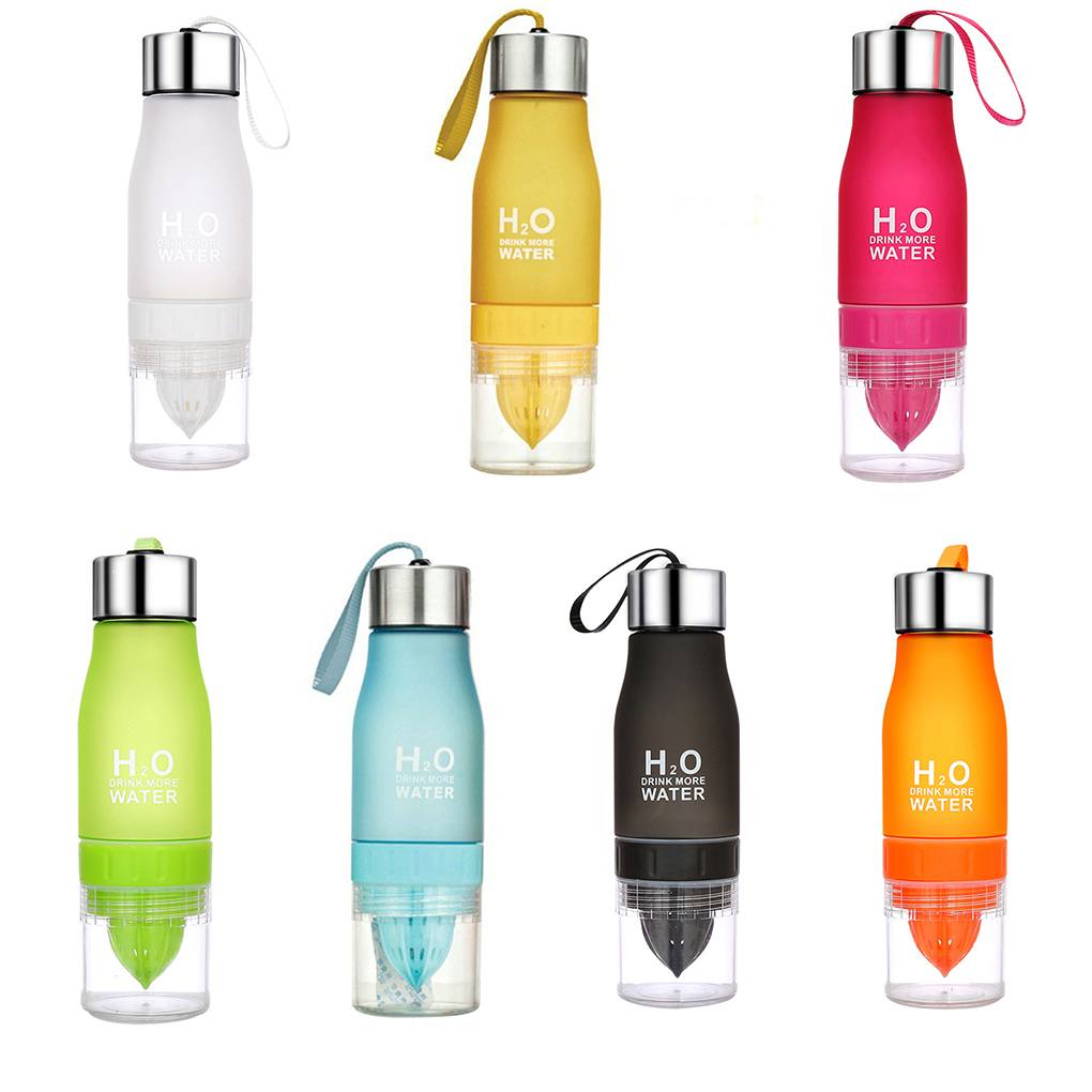 Garrafa com infusor de frutas Rede Canan