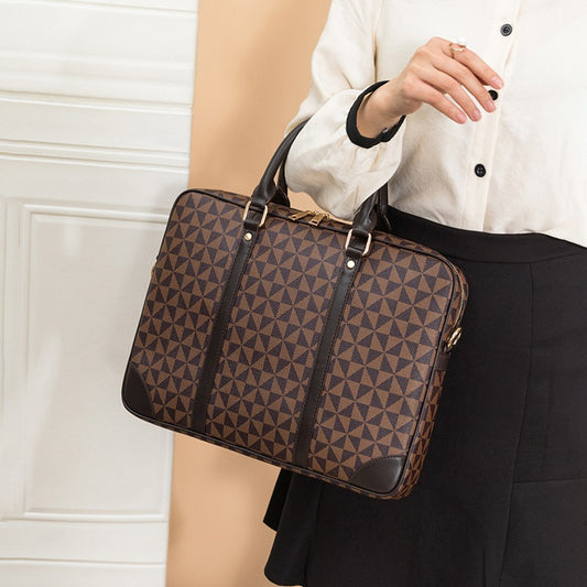 Bolsa/pasta feminina e masculina coleção requinte (modelo 1) Rede Canan