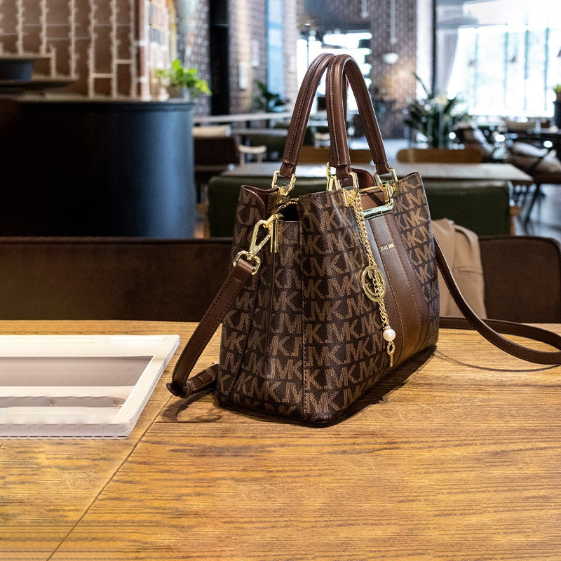 Bolsa feminina coleção requinte (modelo 2) Rede Canan