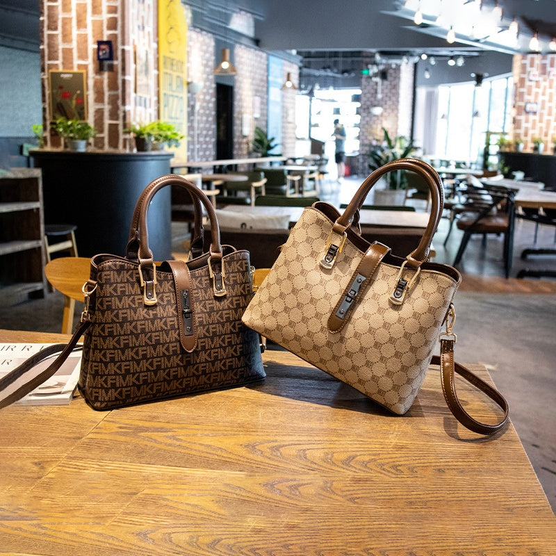 Bolsa feminina coleção requinte (modelo 4) Rede Canan