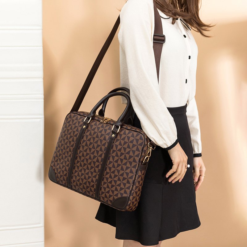 Bolsa/pasta feminina e masculina coleção requinte (modelo 1) Rede Canan