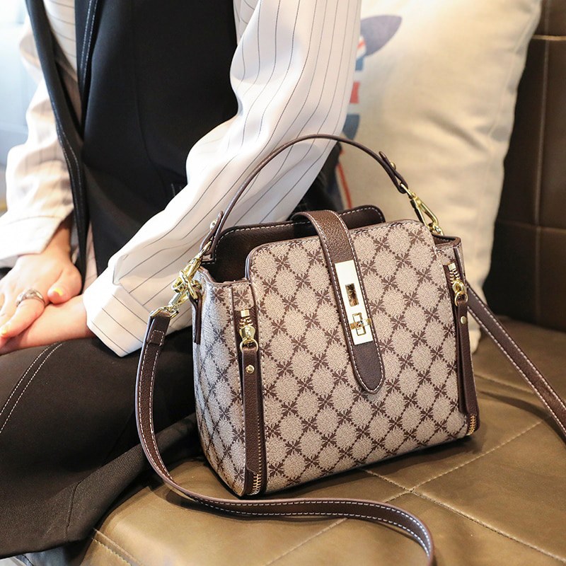 Bolsa feminina coleção luxo (modelo 25) Rede Canan