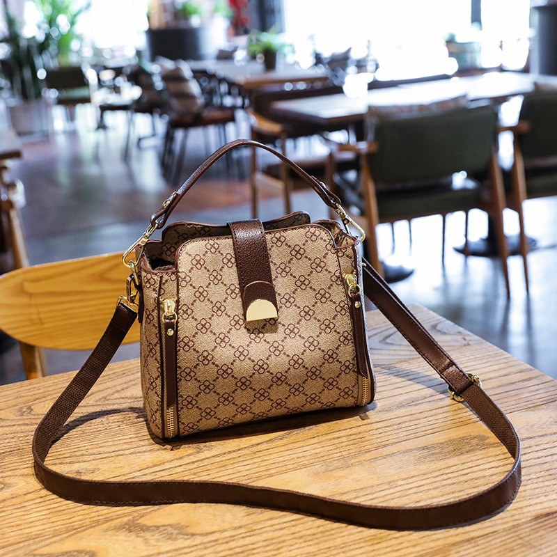 Bolsa feminina coleção luxo (modelo 30) Rede Canan