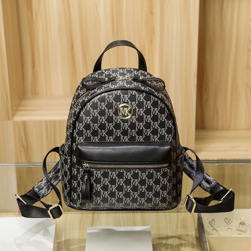 Mochila feminina coleção requinte (modelo 3) Rede Canan