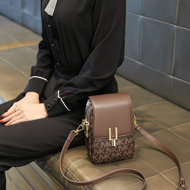 Bolsa feminina coleção requinte (modelo 1) Rede Canan
