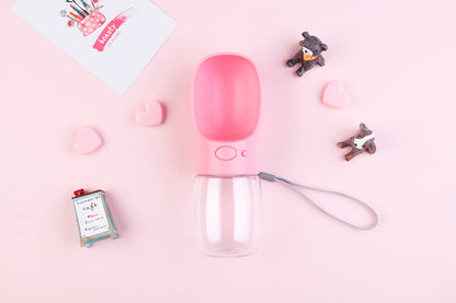 Garrafa com dispenser de água para pets Rede Canan
