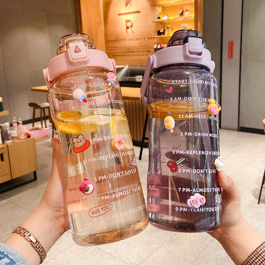 Garrafa de água transparente TikTok com adesivos/figurinhas 3D 2000ml Rede Canan