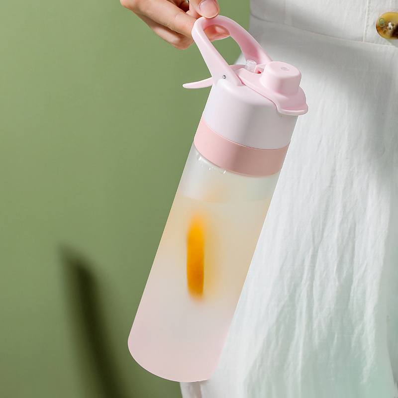 Garrafa de água squeeze (com spray/espirrador de água) à prova de vazamento 650ml Rede Canan