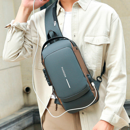 Mochila impermeável com entrada USB para carregamento de bateria de telefone celular e bloqueio/trava antifurto Rede Canan